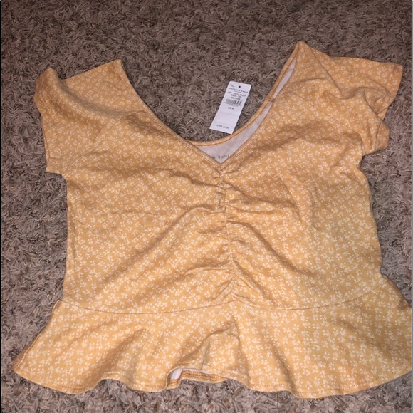 American Eagle yellow top - Picture 2 of 2